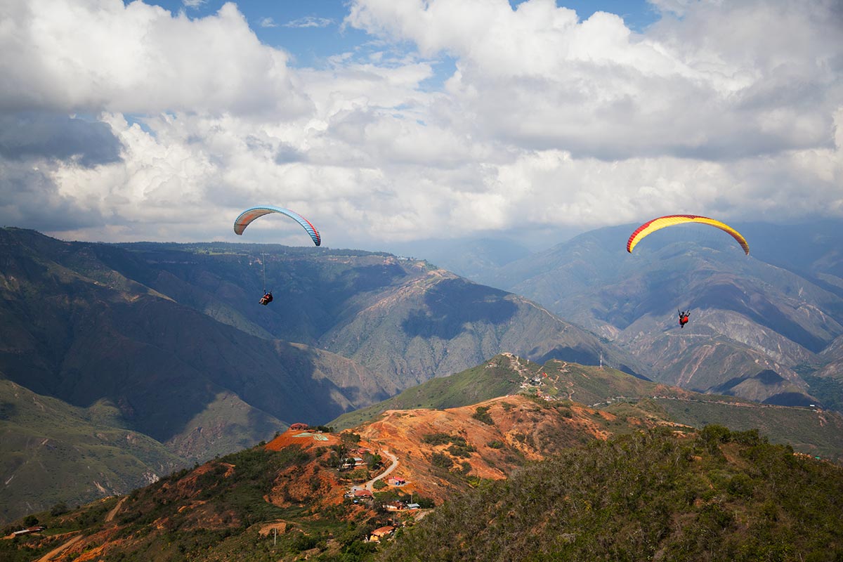paragliding chicamocha canyon
